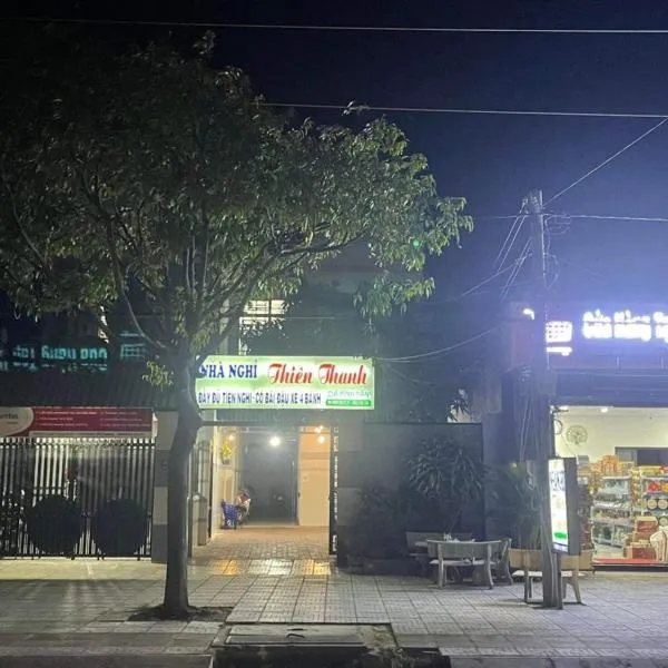 Nhà Nghỉ Thiên Thanh Long Hải，位于Ấp Nam的酒店