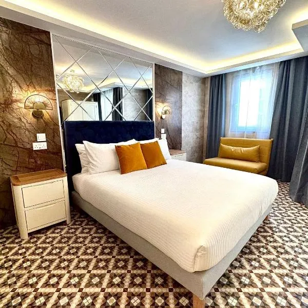 Balcony Hotel，位于圣朱利安斯的酒店