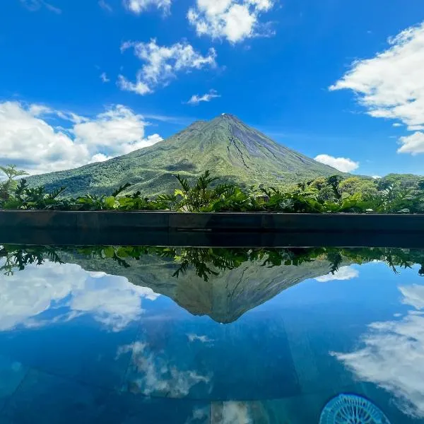 Villas Jawara ! Un Volcán en su Jardín !，位于El Fosforo的酒店