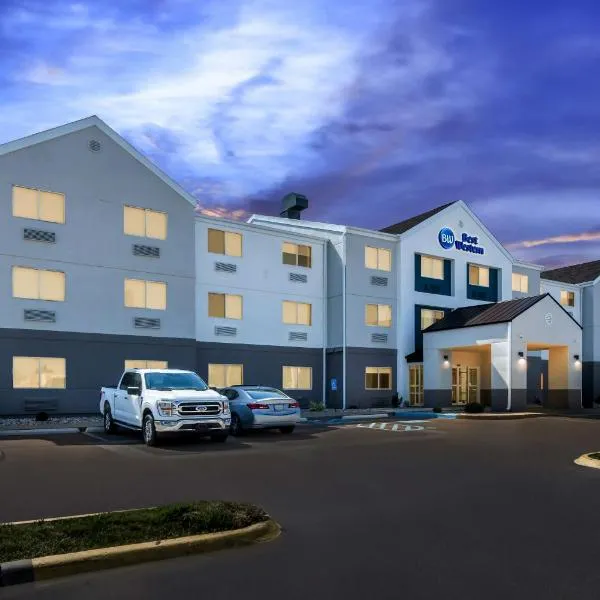 Best Western Ottumwa Inn & Suites，位于Ottumwa的酒店