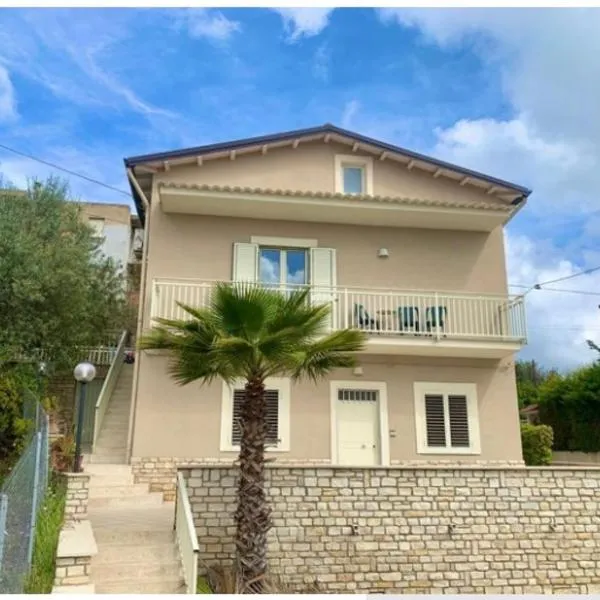 Villa Annunziata Luxe，位于Aragona的酒店
