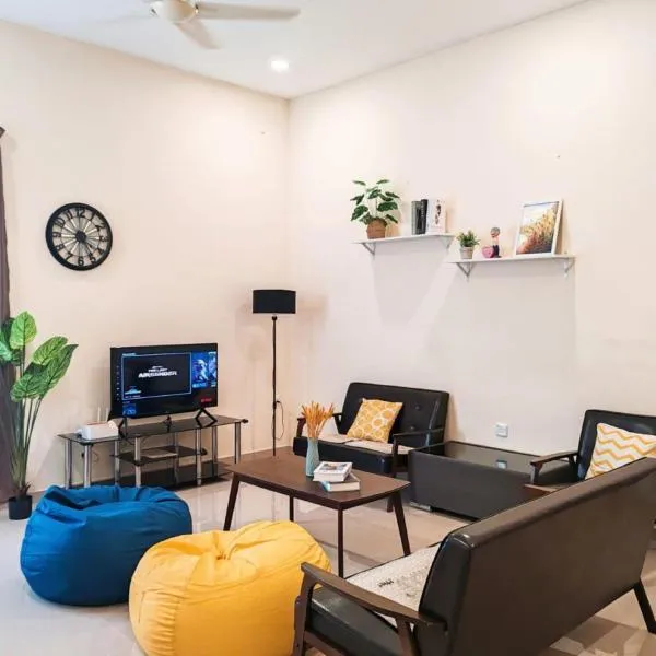 Kuantan Entire Semi-D 4bedroom Nearby Menara 188&HTAA#Netflix，位于关丹的酒店