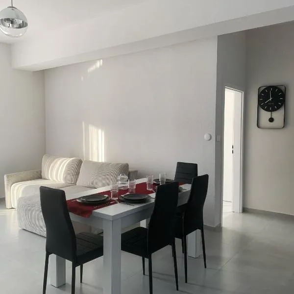 Silver Moon Residence 3，位于阿拉德的酒店