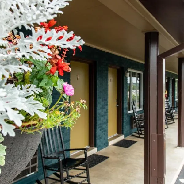 Townsend River Breeze Inn，位于Tuckaleechee的酒店