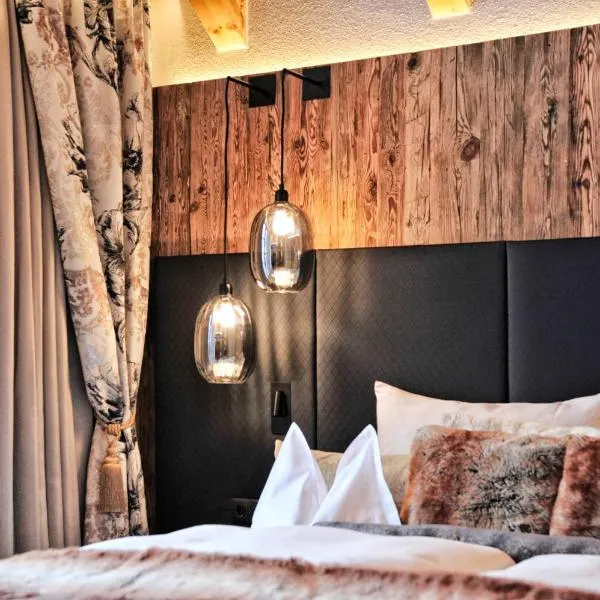 Salnerhof Superior Lifestyle Resort，位于伊施格尔的酒店