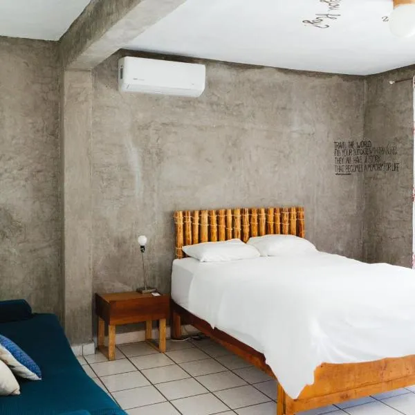 Desert Heart Hostel，位于Santa Anita的酒店