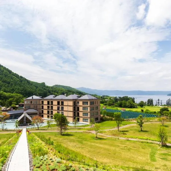 Lake Toya Tsuruga Resort HIKARINOUTA，位于洞爷湖的酒店
