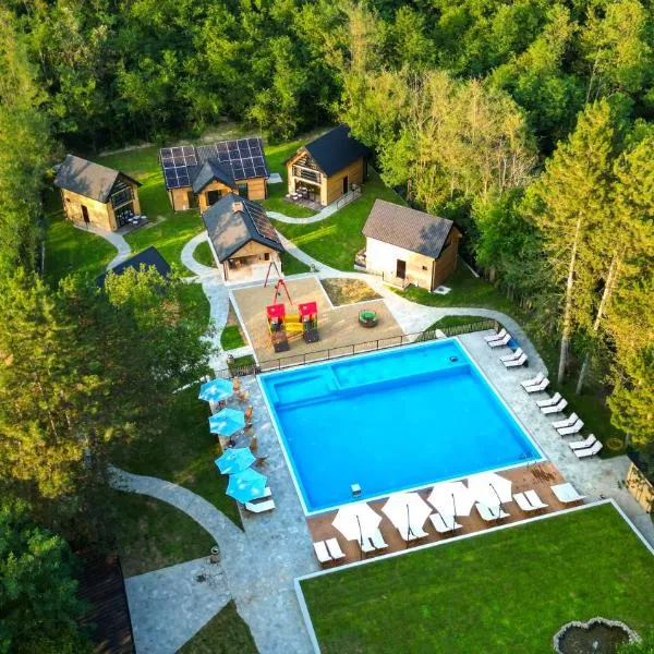 Espacio Resort - Pool & Spa，位于Novi Vladimirovac的酒店