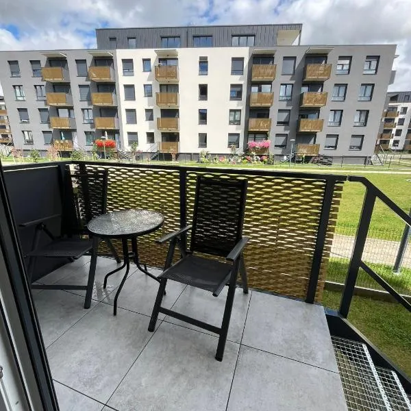 Apartament Diament 2 - Jezioro Nyskie，位于Skorochów的酒店