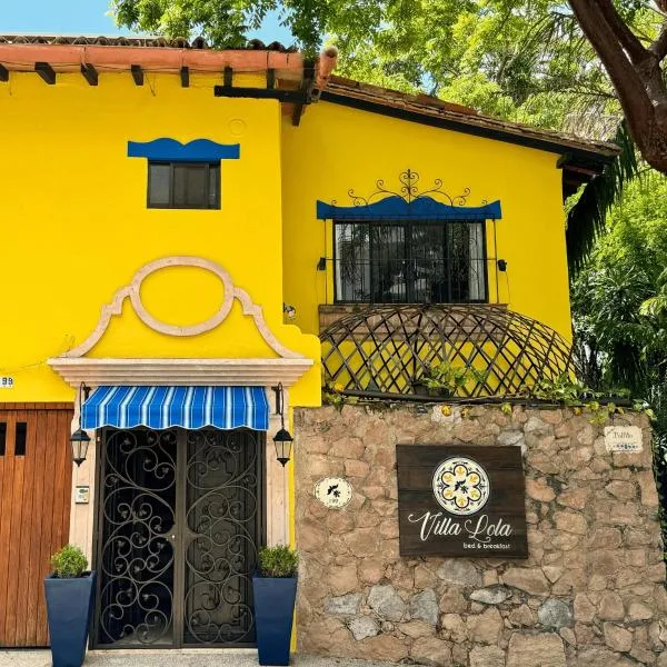 Villa Lola - Adults Only，位于巴亚尔塔港的酒店