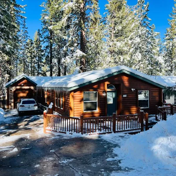 Château Bouli - 4 Season Escape and Games Room，位于大熊湖的酒店