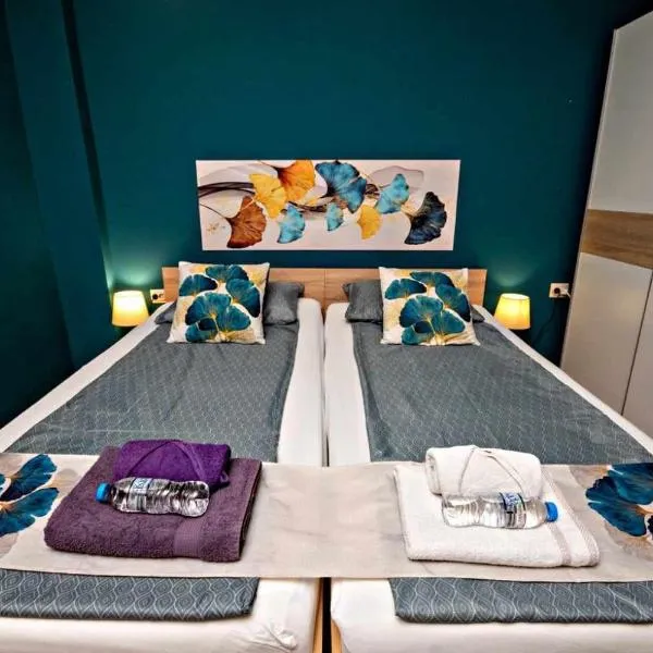 Heart of Sofia Residence - Private Parking in the city center，位于索非亚的酒店