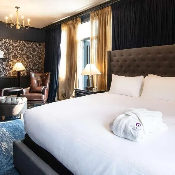 Midnight Sun, a Coast Hotel，位于道森市的酒店