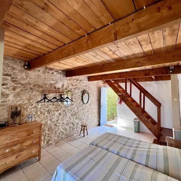 Le Mas Du Gentilhomme Chambre Lavande，位于Orthoux-Sérignac-et-Quilhan的酒店