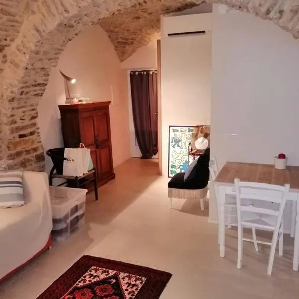 Studio pietra e charme，位于迪亚诺圣皮耶特罗的酒店