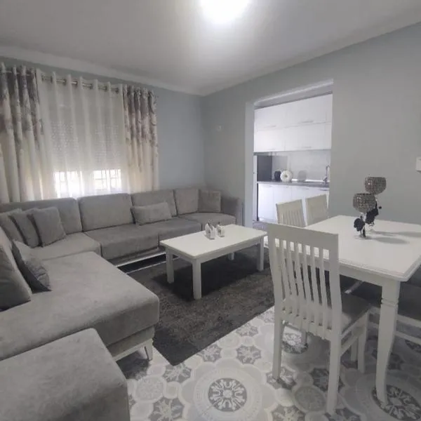 Kruja Cozy Apartment，位于克鲁亚的酒店