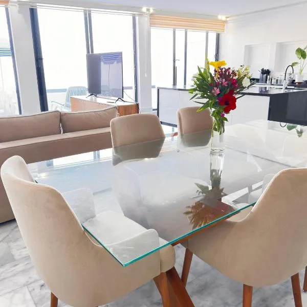 Playablanca Luxury Beach Apartment First Floor in Tanger，位于丹吉尔的酒店