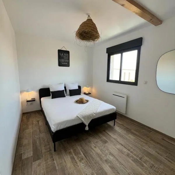 Maison neuve 4 chambre avec jacuzzi，位于雷庞讷米拉波的酒店