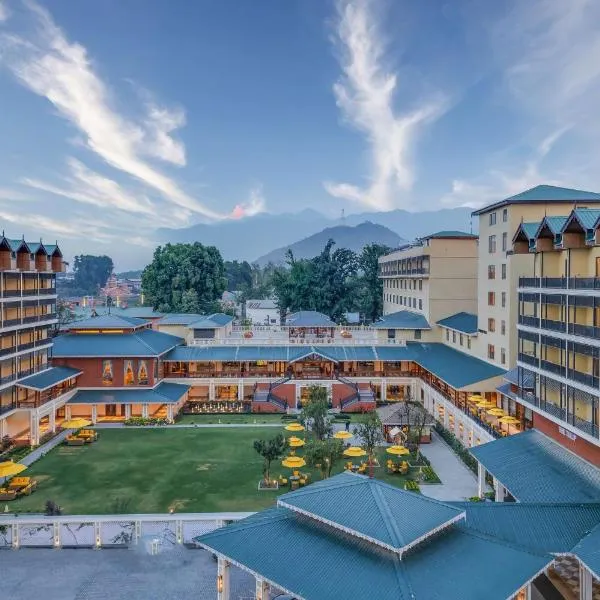 Radisson Collection Hotel & Spa, Riverfront Srinagar，位于斯利那加的酒店