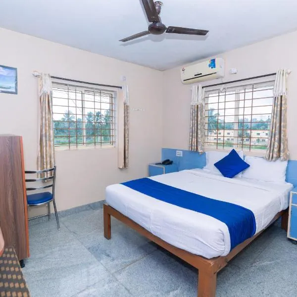 Hotel Natasha Regency Bangalore Airport，位于班加罗尔的酒店
