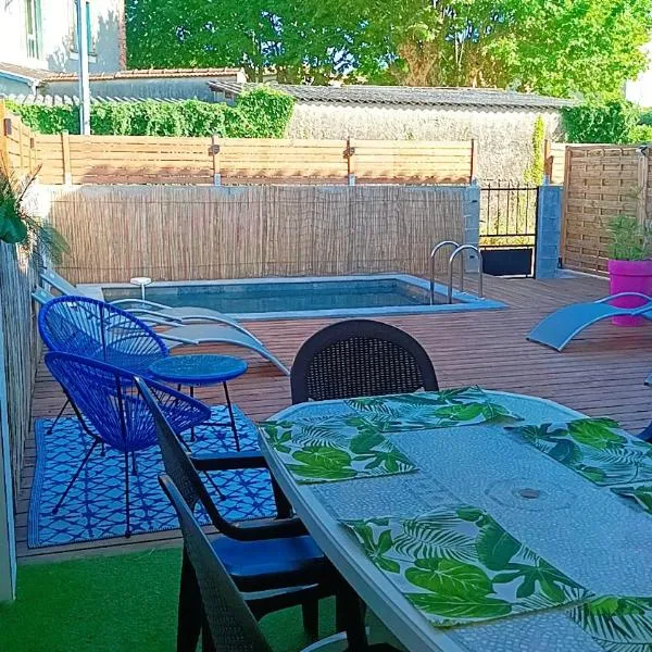Villa Belles étoiles en Cévennes classée 3 étoiles avec piscine privée dans le Gard，位于Ribaute-les-Tavernes的酒店