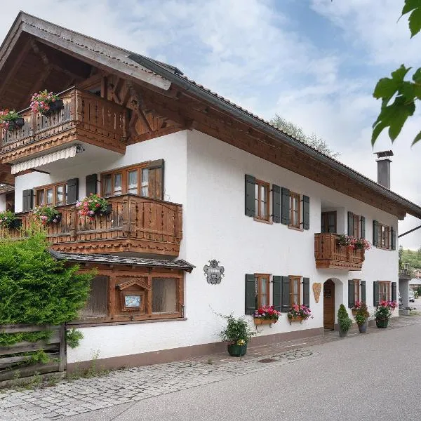 Ferienhaus Werdenfels，位于米滕瓦尔德的酒店
