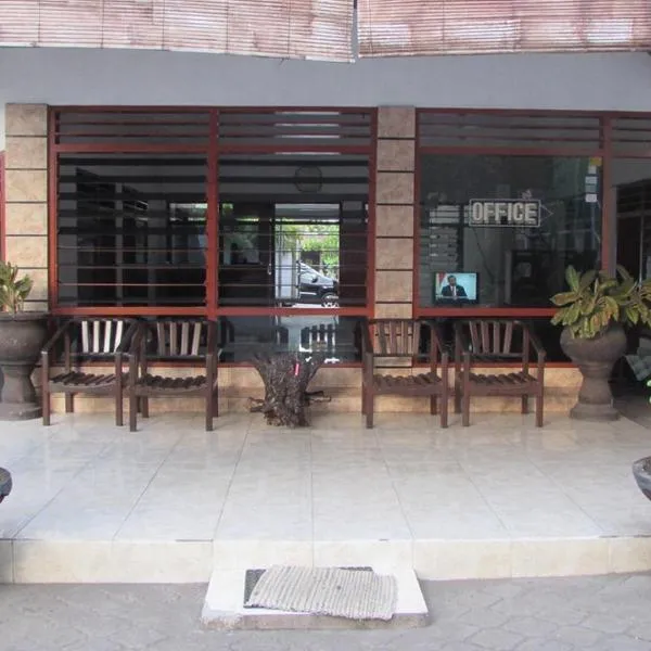 Hotel Singasari，位于新加拉惹的酒店