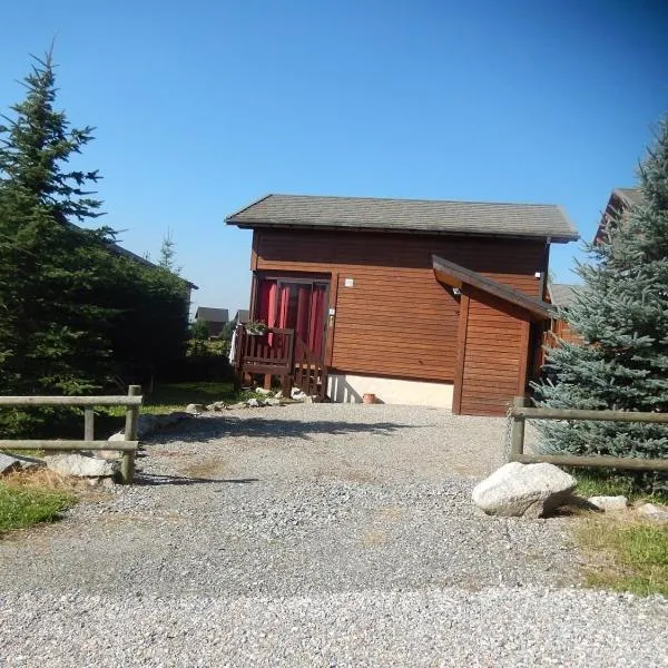 Chalet Bolquère Pyrénées 2000 à la location pour 6 personnes，位于布齐耶比利牛斯2000的酒店