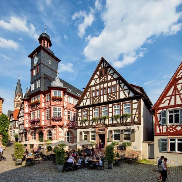 格德纳恩格尔酒店餐厅，位于Wald-Erlenbach的酒店