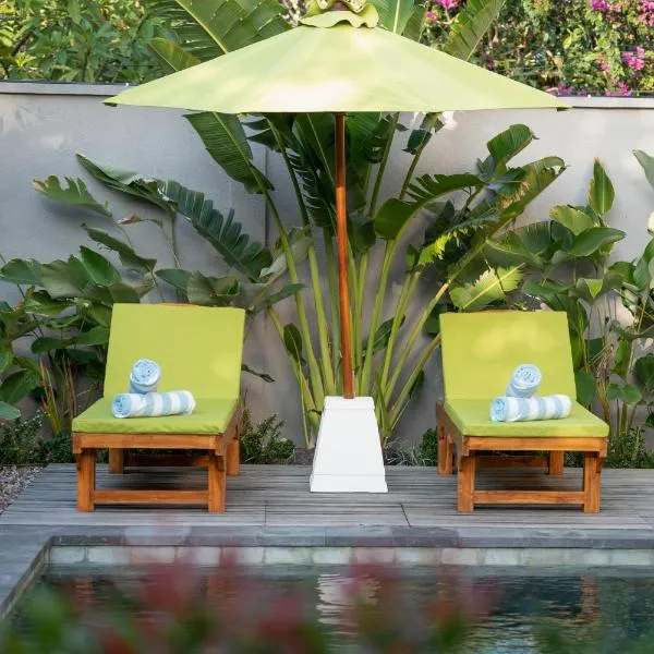 Titeng Guest House - Comfortable studio in amazing location near Potato Head and the beach，位于塞米亚克的酒店
