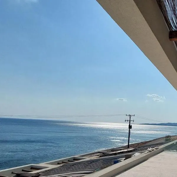 Katerina's Residences，位于瓦捷拉的酒店