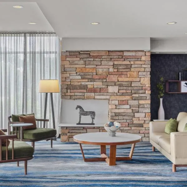 Fairfield Inn & Suites by Marriott Alexandria，位于亚历山德里亚的酒店