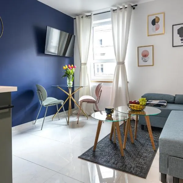 MOVEEN! Wynajem apartamentów we Wrocławiu! 10 minut od centrum，位于弗罗茨瓦夫的酒店