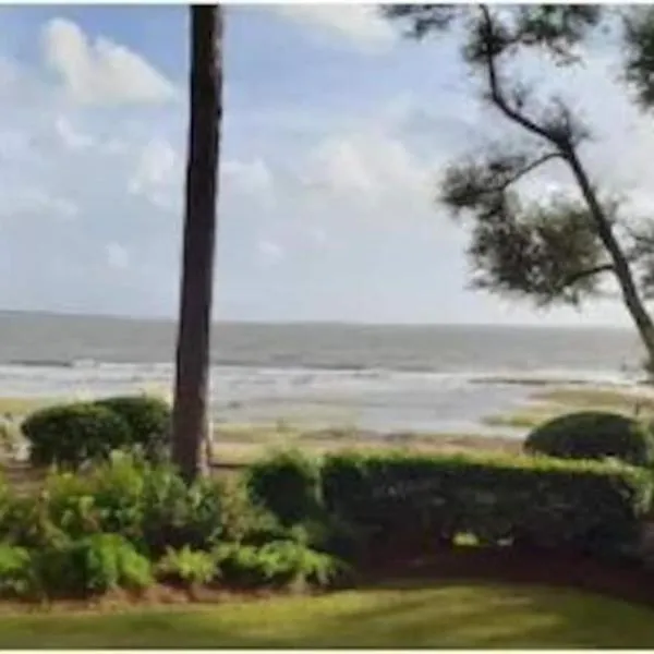 Tranquility By The Beach 1st Fl Sleeps 6,king Bed，位于希尔顿黑德岛的酒店