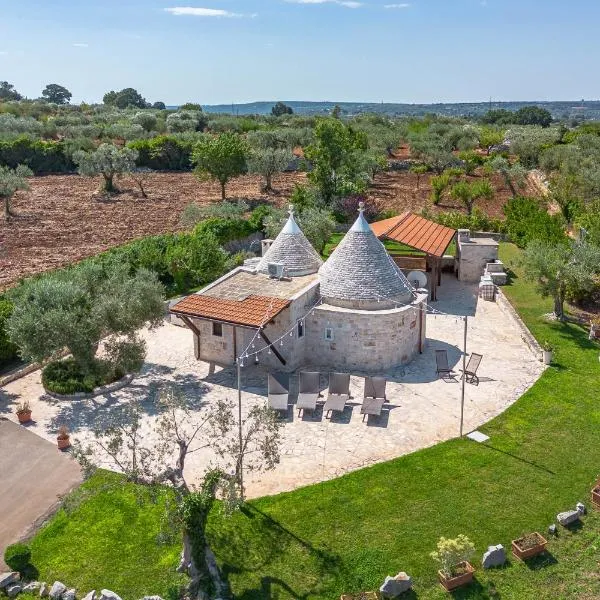 Villa Palmirotta Trulli Relais，位于卡斯特拉纳格罗泰的酒店