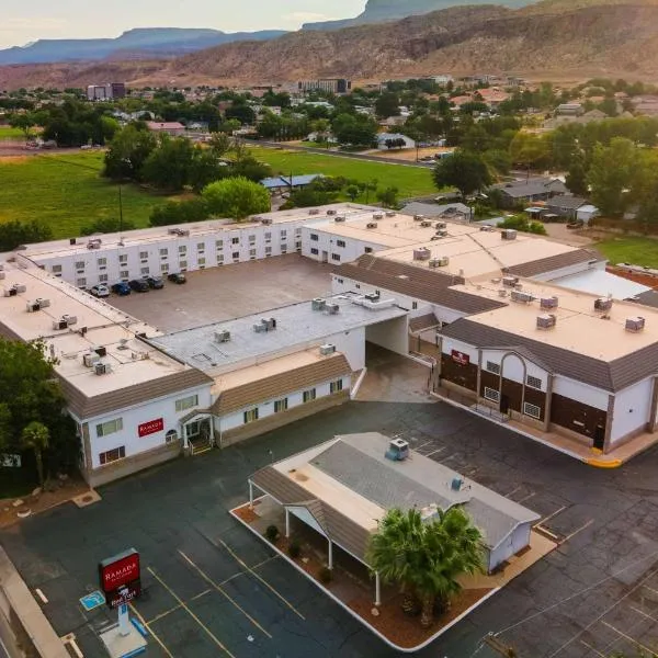 Ramada by Wyndham La Verkin Zion National Park，位于拉沃肯的酒店