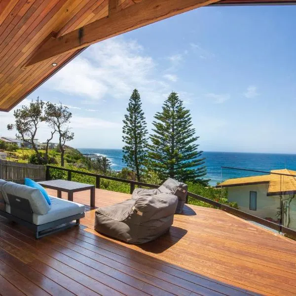 Seaview I Pet Friendly with Stunning Views I 1 Min to Beach，位于Shoalhaven Heads的酒店