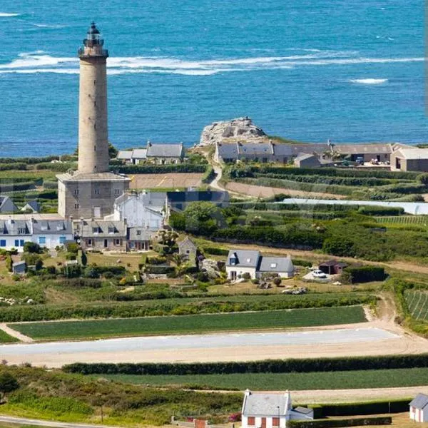 Gîte sur l'île de Batz Quartier Le Roch，位于罗斯科夫的酒店