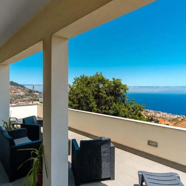 GuestReady - Spacious stay with sea views，位于卡尼索的酒店