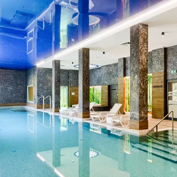 Hotel Półwysep Wądzyn，位于Bobrowo的酒店