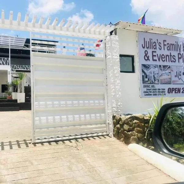 Julia's Family Hotel & Events Place - DANGCAGAN, BUKIDNON , PHILIPPINES，位于Dancagan的酒店