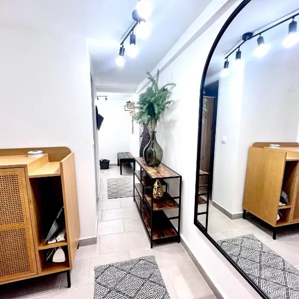 Middle of the city apartmann，位于佩奇的酒店