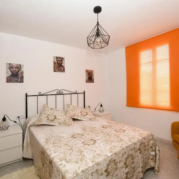 Apartamento O Cruceiro，位于卡拉米尼亚尔镇的酒店