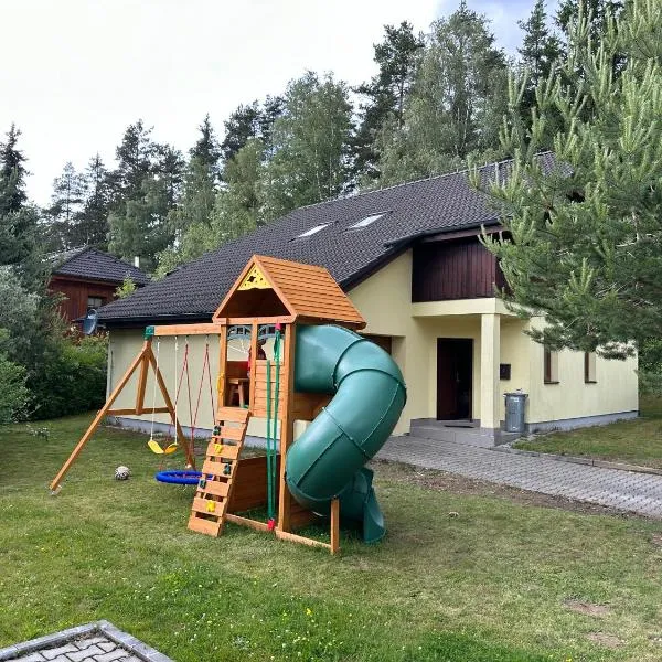 Villa Park Lipno 208，位于伏尔塔瓦河畔利普诺的酒店
