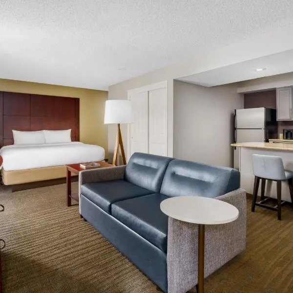 Residence Inn by Marriott Seattle/Bellevue，位于贝尔维尤的酒店