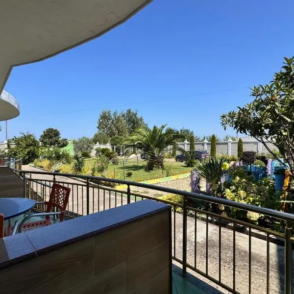 Ponari apartments，位于Rrotull的酒店