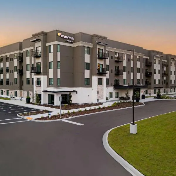 WaterWalk Extended Stay by Wyndham Jacksonville Deerwood Pk，位于杰克逊维尔的酒店