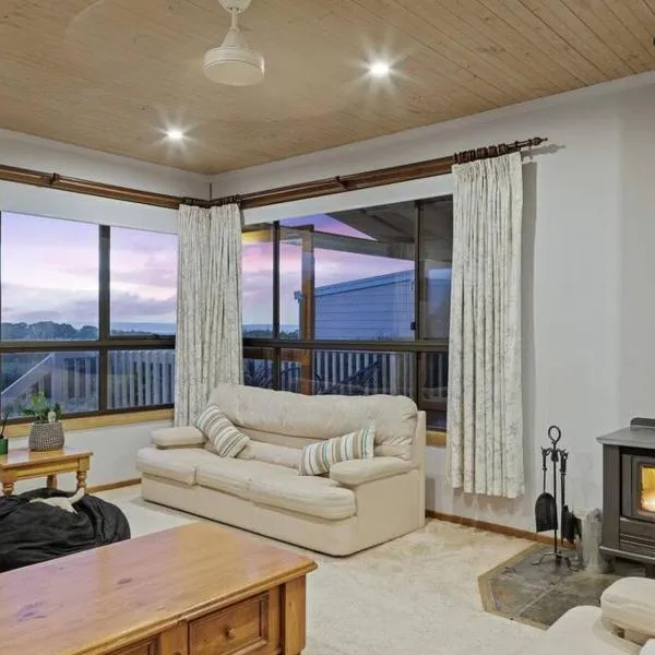 Saltwater Views，位于卡尔斯的酒店