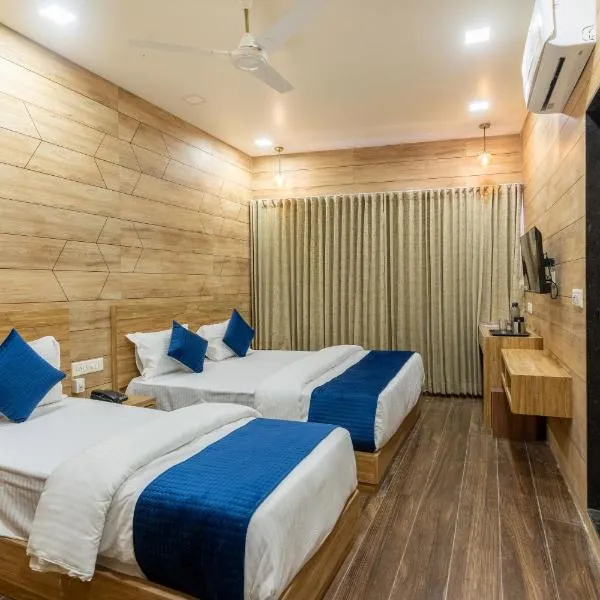 Hotel Noble Inn, Ahmedabad，位于艾哈迈达巴德的酒店