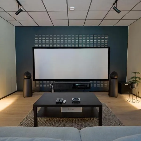 Huoneisto elokuvateatterilla Studio apartment with the movie theater，位于拉赫蒂的酒店